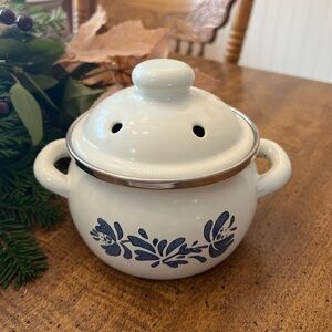 Pfaltzgraff potpourri metal pot